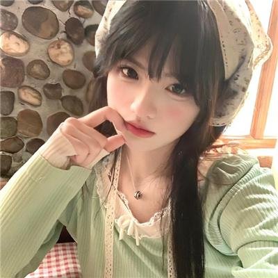 淡蓝琥珀